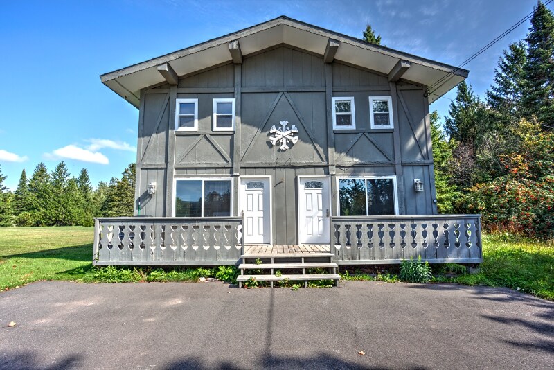 387 Indianhead Rd unit Chill Inn, Wakefield, MI 49968 - photo 1