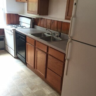 596 Lowell Ave Unit 596-02, Cincinnati, OH 45220