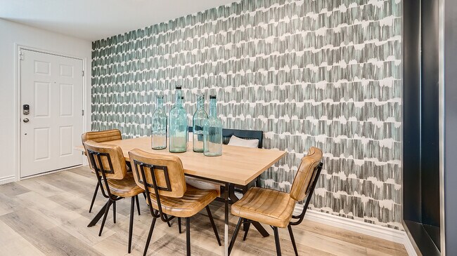 2318 Tate Ave, North Las Vegas, NV 89081 - photo 5