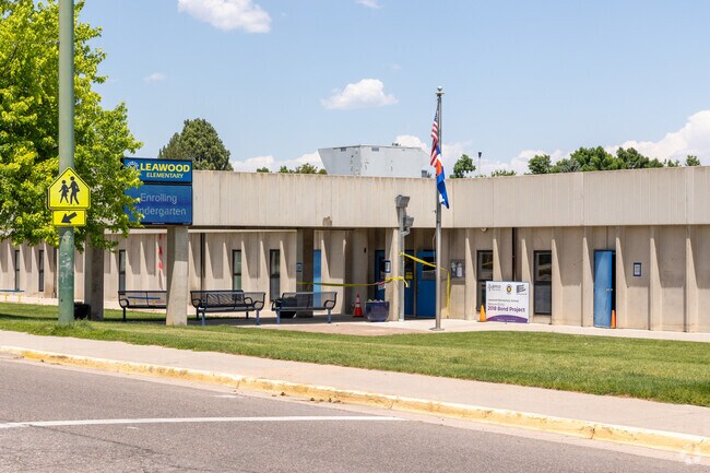 Leawood Elementary School has an active community of parents and receives a B-plus Niche grade.