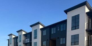 398 Stacy Allison Way, Woodburn, OR 97071