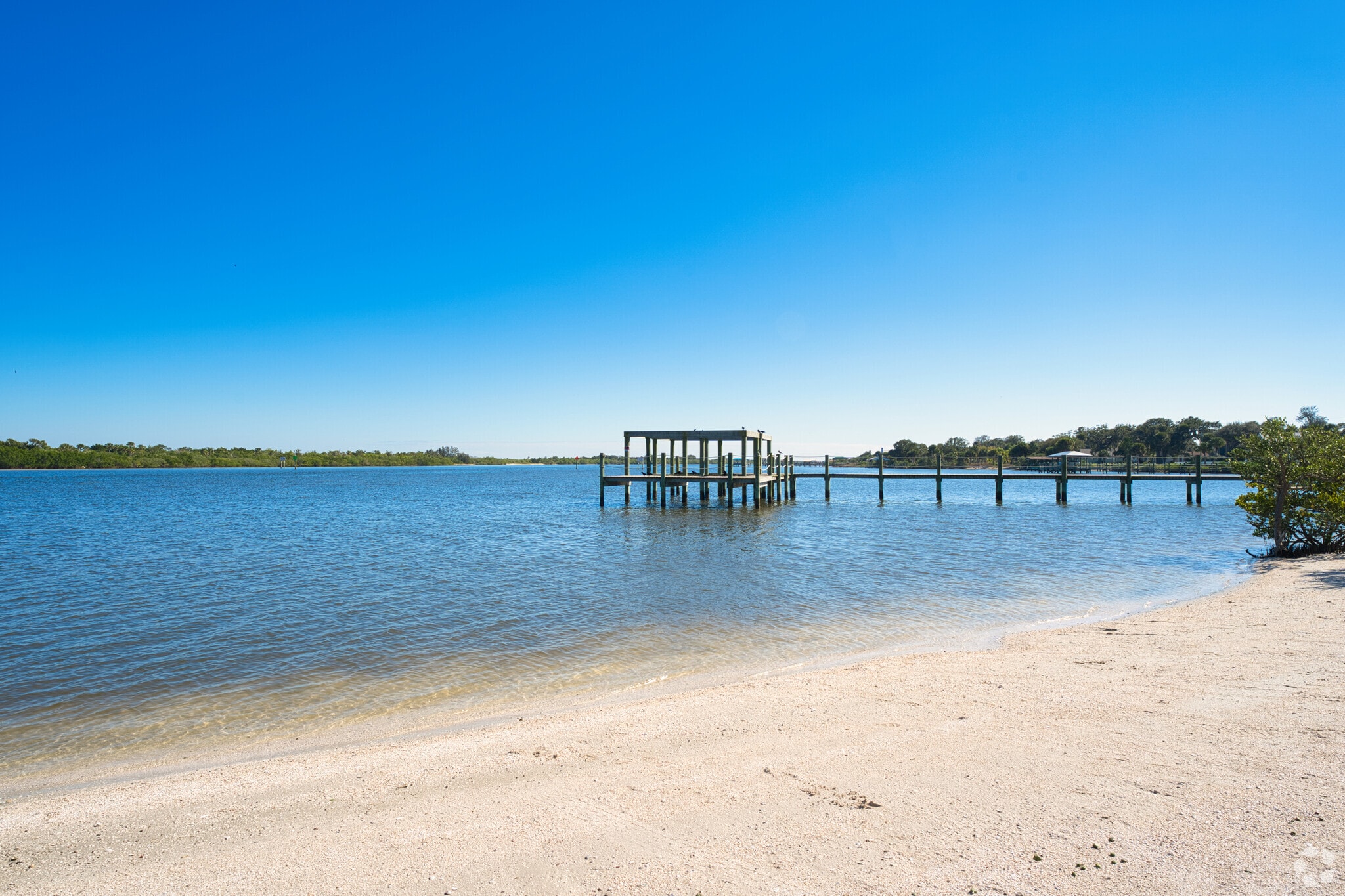 About Edgewater Landing Schools, Demographics, Things to Do