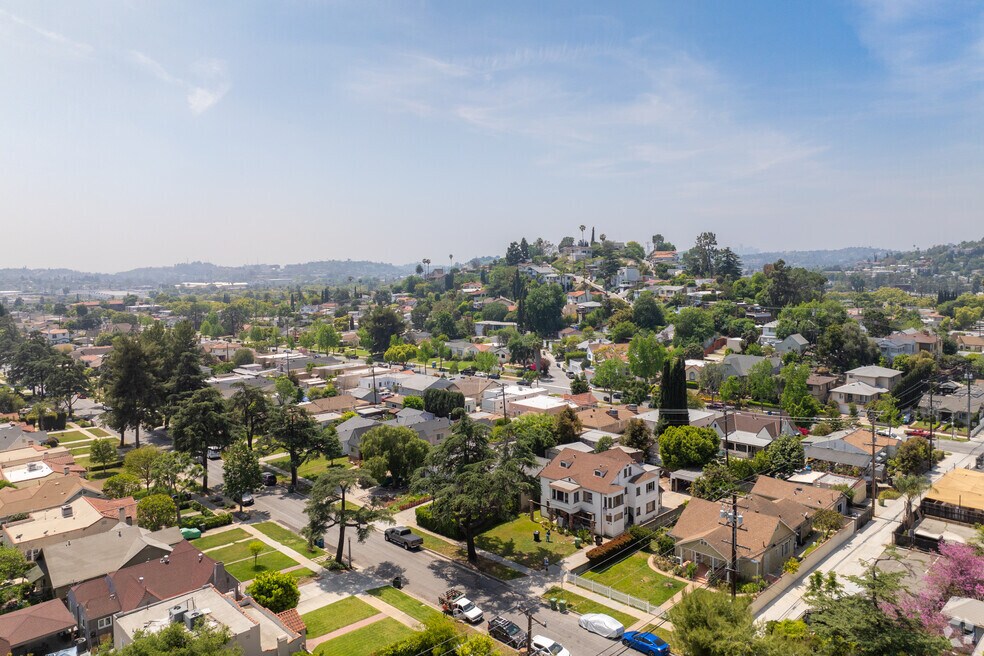 NH_Emery Park_564069_042825_P1_LB_V1