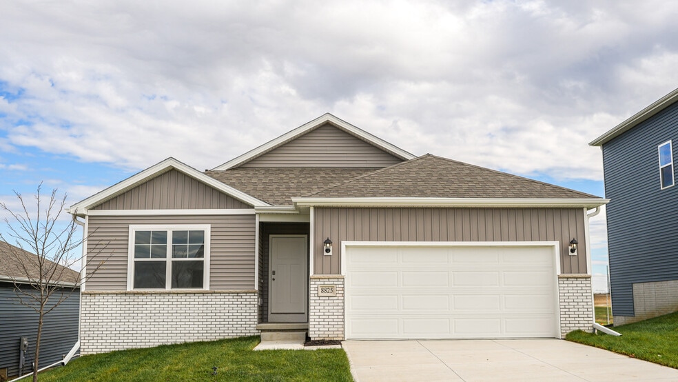 12711 S 205th Ave, Gretna, NE 68028 - photo 1