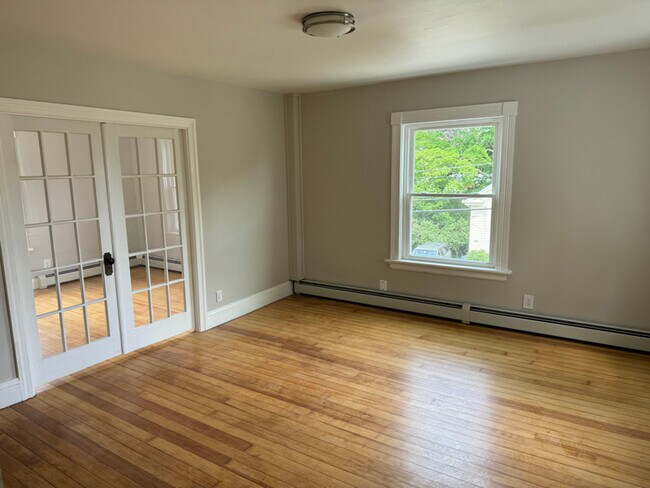 3 Eastman St, Warwick, RI 02886 - photo 6