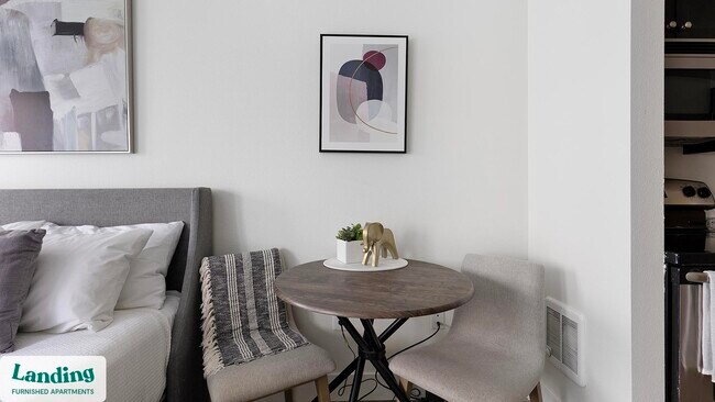 1430 NW Pettygrove St unit E414, Portland, OR 97209 - photo 5