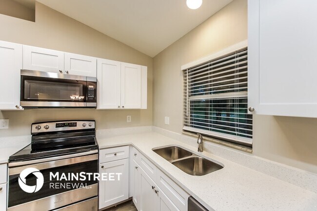 2904 Wanda Ave S, Lehigh Acres, FL 33976 - photo 6