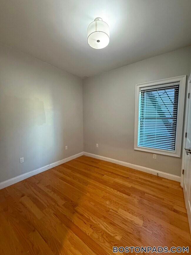 151-153-153 Meridian St unit 2, Boston, MA 02128 - photo 7