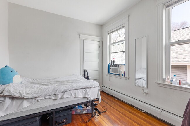 245 Summer St unit 1, Somerville, MA 02143 - photo 3