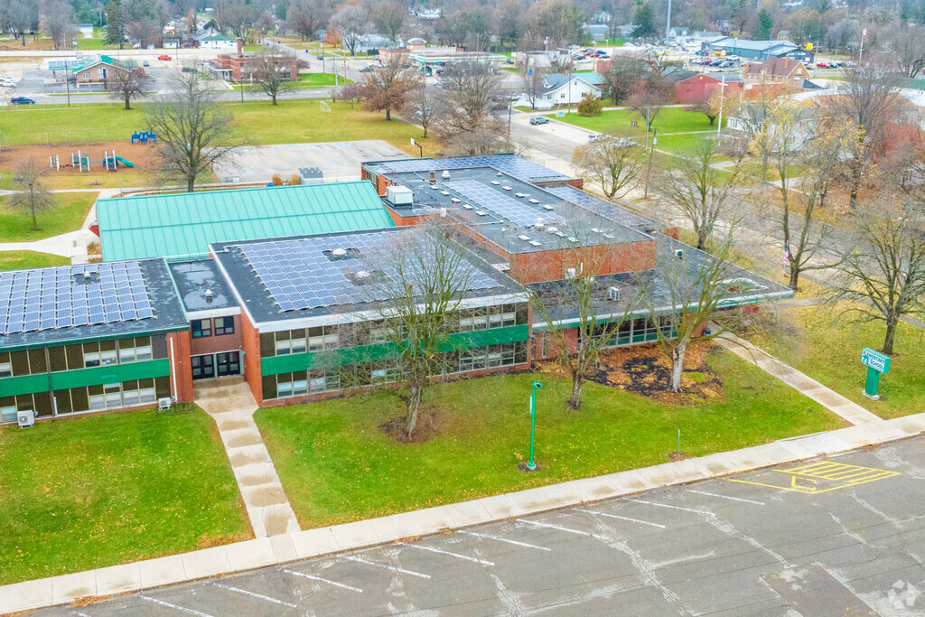 Wethersfield Elementary School is located in Kewanee, Illinois.