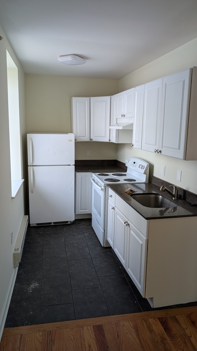 4421 Wayne Ave unit 1A, Philadelphia, PA 19140 - photo 4