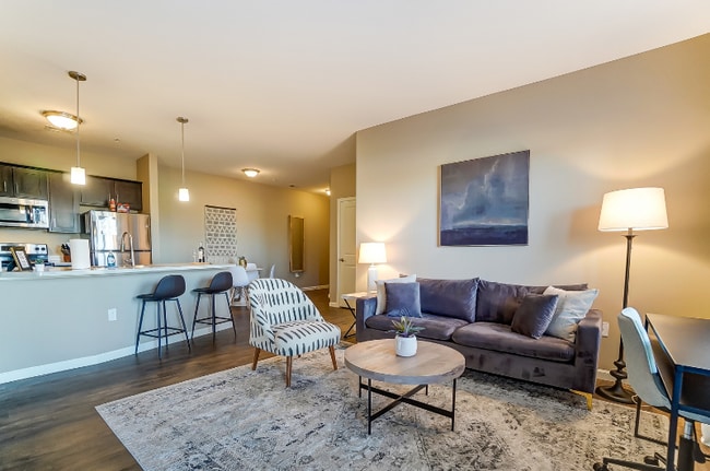 4784 Holmes St, Dublin, OH 43016 - photo 2