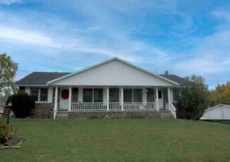 401 Georgia Pkwy, Washington, IL 61571