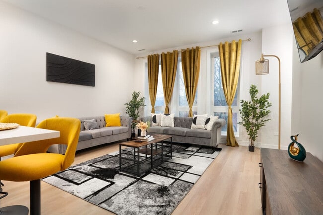 3723 S Giles Ave unit ID1228642P, Chicago, IL 60653 - photo 2