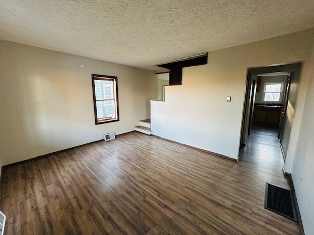 619 N Lehigh Ave, Sayre, PA 18840 - photo 2