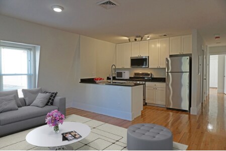 4 Osgood St unit 2, Somerville, MA 02143 - photo 3
