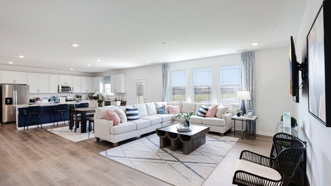 5746 Bancroft Dr, Pendleton, IN 46064 - photo 7