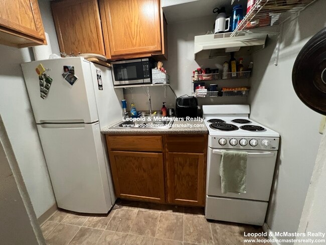 590 Cambridge St unit 3, Allston, MA 02134 - photo 2