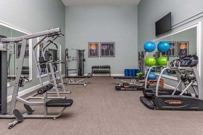 Falls at Spring Creek, Macon, GA 31210 - photo 5