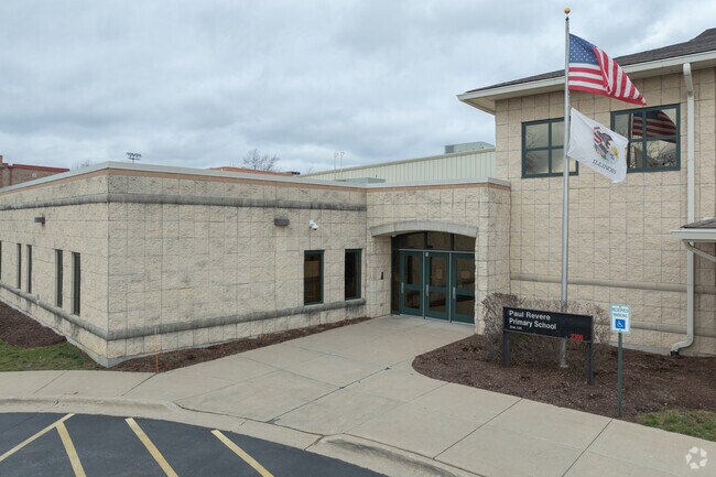 Courses in Reading, Writing, and Literature are available at Paul Revere Primary School.