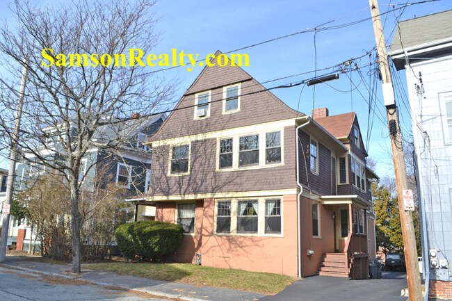 46 Hidden St unit 1, Providence, RI 02906 - photo 2