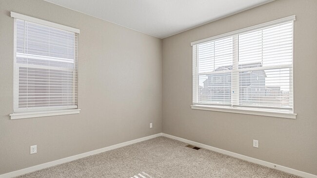 43204 Kawana Gulch St, Elizabeth, CO 80107 - photo 7