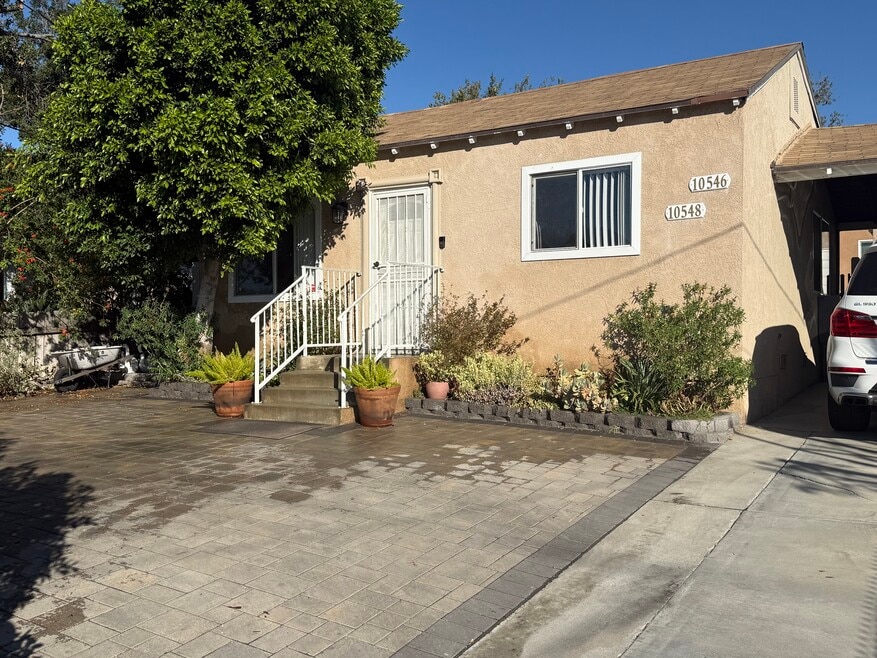 10548 Tinker Ave, Tujunga, CA 91042 - photo 1