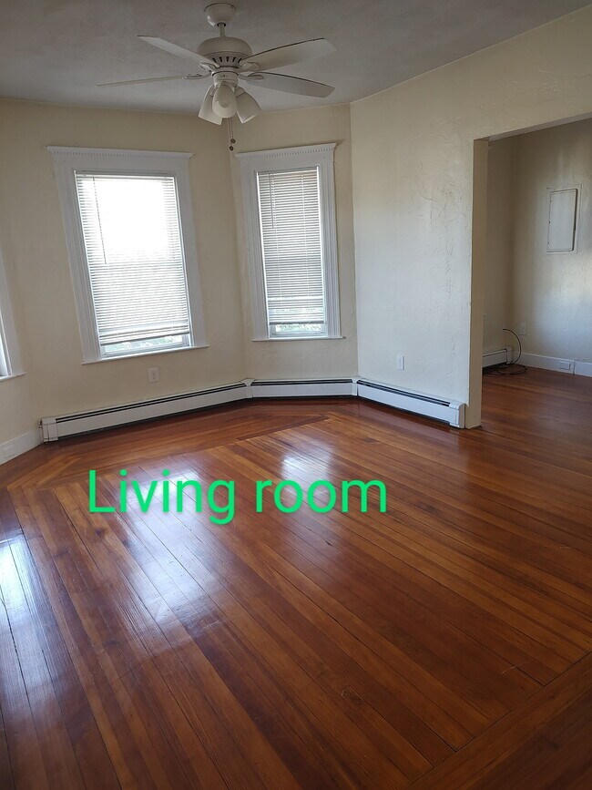 251 Central Ave unit 2, Medford, MA 02155 - photo 4