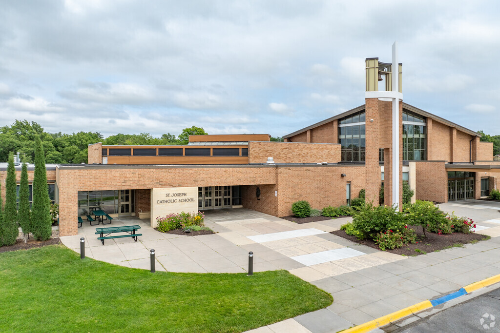 St. Joseph School serves grades K-8.