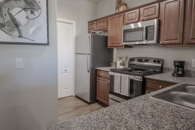 The Summit by Picerne, Henderson, NV 89052 - photo 4