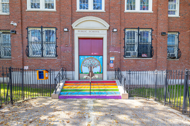 P.S. 78 Stapleton Lighthouse is a community hub for educational growth.