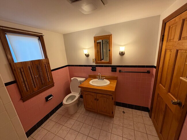 7 Pearl St, Quincy, MA 02169 - photo 5