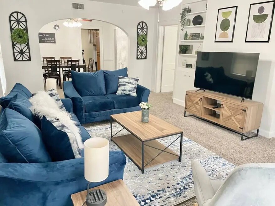 4946 Camden St unit Little Camden, Indianapolis, IN 46227 - photo 1