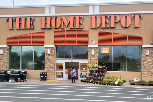 La Puente offers plenty of hardware stores, including Home Depot.