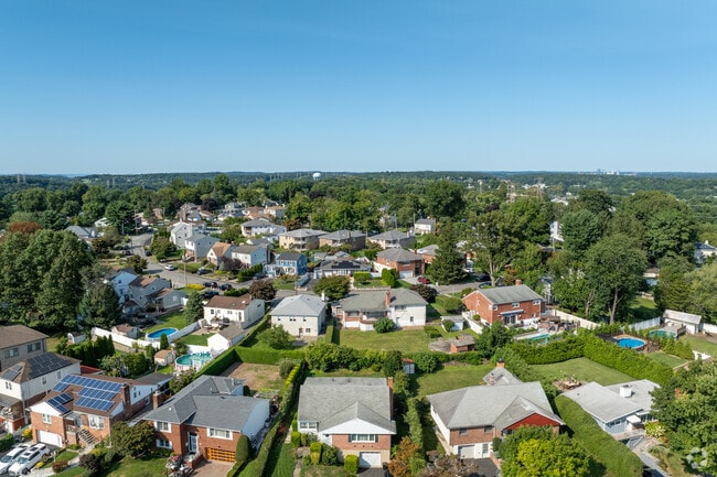 Northeast Yonkers sits above fine shopping and dining alongside the Hudson River.