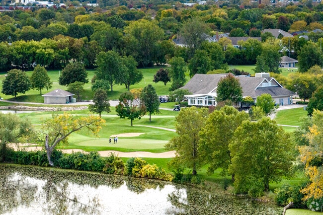 Residents of Gregg's Landing partake in daily golf games and enjoy the views of  local ponds.