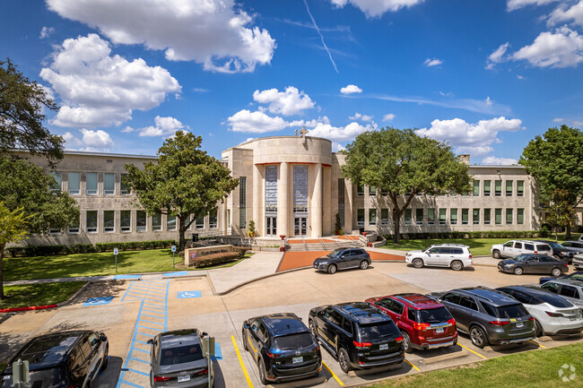 St thomas deals high school