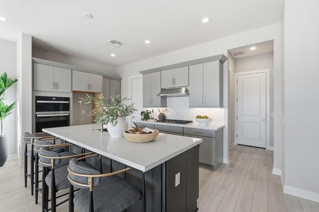 17629 W Middlebury St, Surprise, AZ 85388 - photo 3