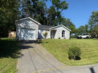 733 Riley St, Morgantown, WV 26505