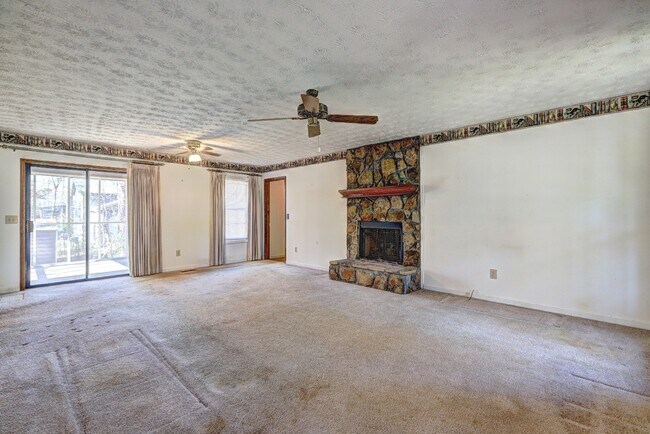 503 Fayetteville Rd, Fairburn, GA 30213 - photo 5