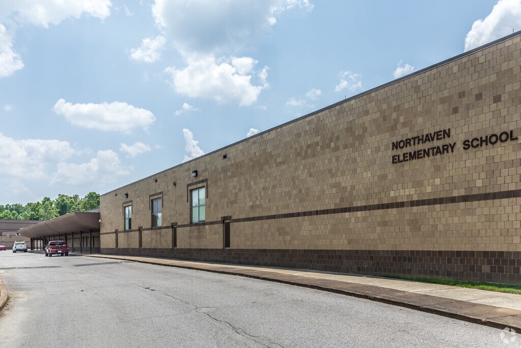 Northaven Elementary School is a public school serving students in Frayser.