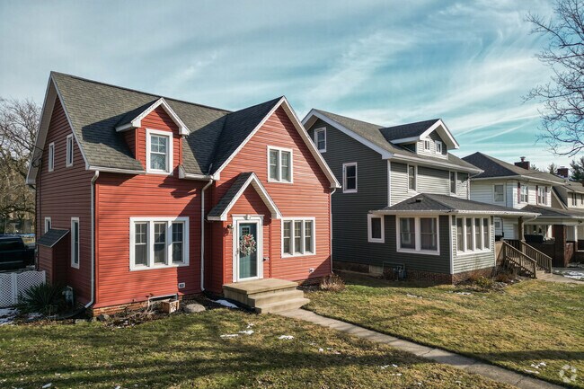 Historic cottages are a great option for residents of Northside Lima.