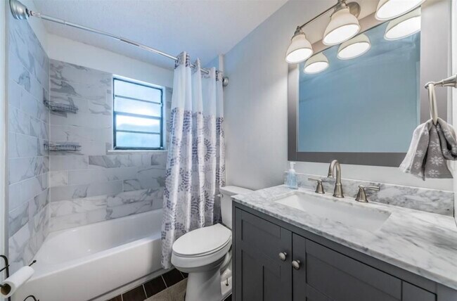 3006 Cinnamon Blvd, Palm Harbor, FL 34684 - photo 5