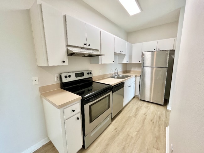 2403 W Platt St unit 2403 W. Platt Street, Tampa, FL 33609 - photo 5