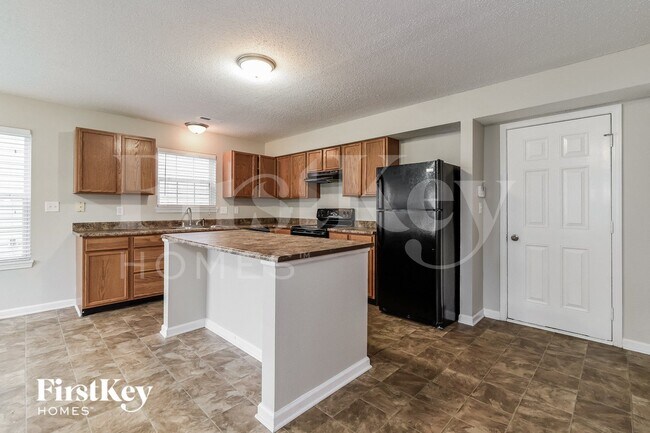 9701 Jackson Way, Avon, IN 46123 - photo 5