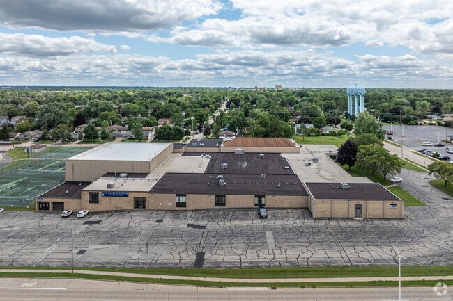 Xavier Catholic Schools in Appleton is located at 101 East Northland Avenue.