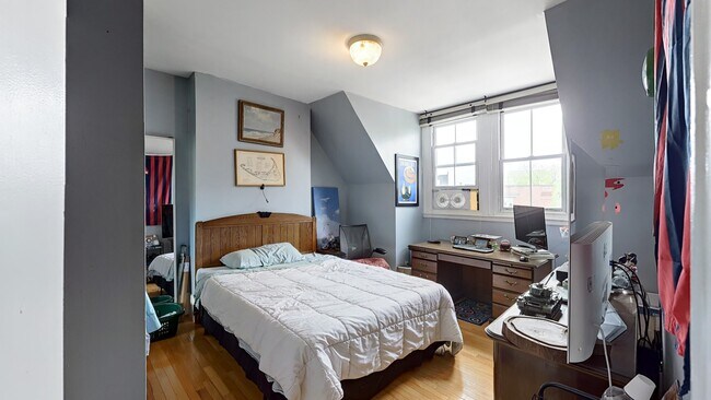 1400 Beacon St unit 4, Brookline, MA 02446 - photo 3
