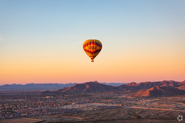 Rainbow Ryders in Glendale invites South Scottsdale residents to soar above Arizona.