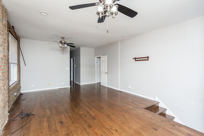 2348 W Moffat St unit 1F, Chicago, IL 60647 - photo 4