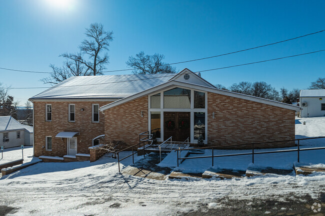 Susquehanna Adventist School can be found inside of Seventh Day Adventist Church.